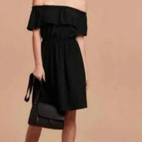 Aritzia Wilfred Sm Black Hosta Off The Shoulder MIni Dress Pockets Short Sleeve - Picture 1 of 11